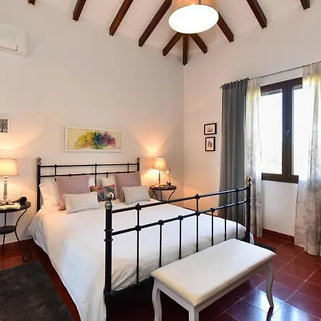 Madronal With Pool In Gran Canaria By Villagrancanaria