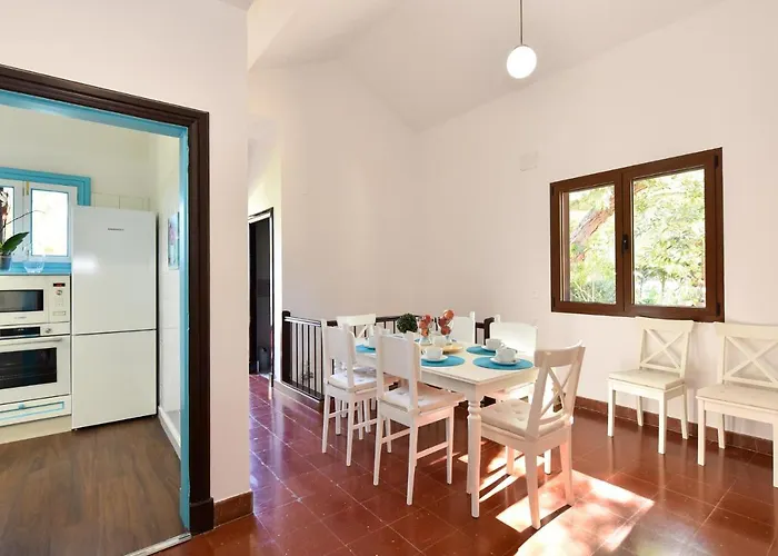 Madronal With Pool In Gran Canaria By Villagrancanaria