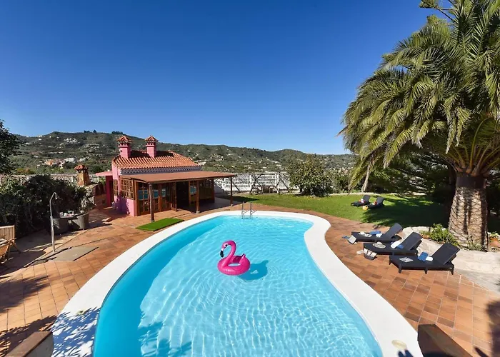 Jaktstuga Madronal With Pool In Gran Canaria By Villagrancanaria Santa Brígida