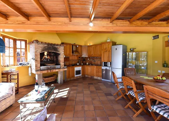 Madronal With Pool In Gran Canaria By Villagrancanaria *